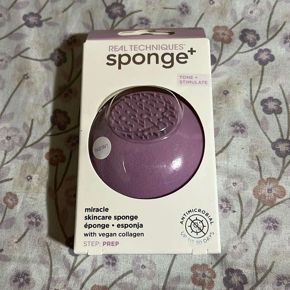 🆕🆕BRAND NEWW (2) “REAL TECHNIQUES” SPONGES